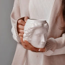 Caneca Escultura Deus Grego em Cerâmica 3D 500ml Artesanal Decoração Presente Geek Criativo